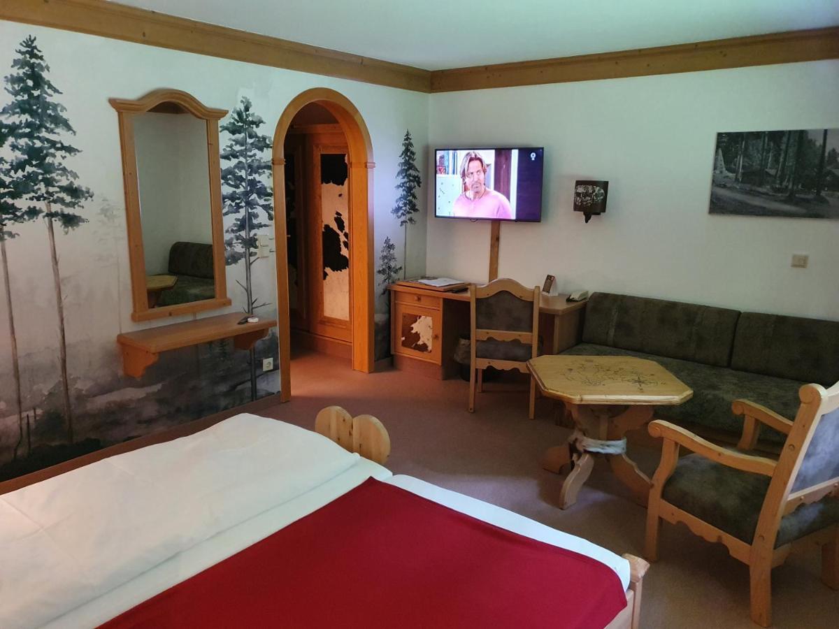 Hotel Und Restaurant Koehlerhuette - Fuerstenbrunn Gruenhain-Beierfeld Экстерьер фото